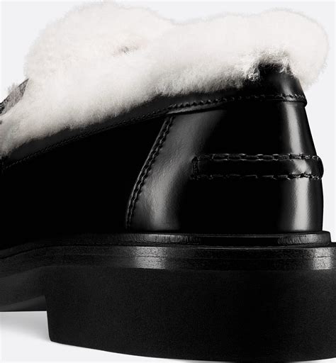 dior shearling loafers|Dior Boy Loafer Black Calfskin and White Shearling.